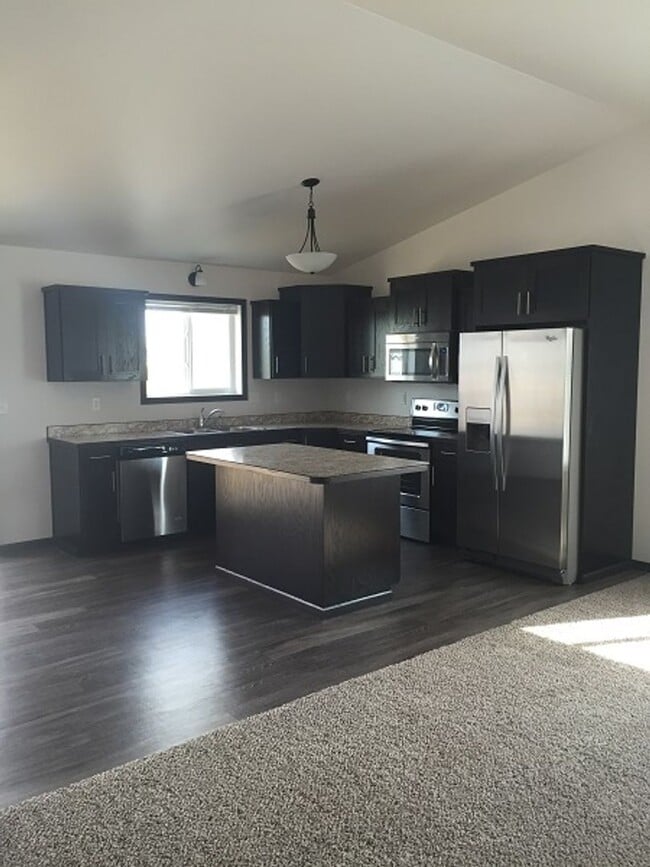 Building Photo - 1369 Goldenwood Dr