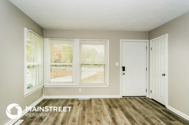 Foto del edificio - 8501 Shirley Ln