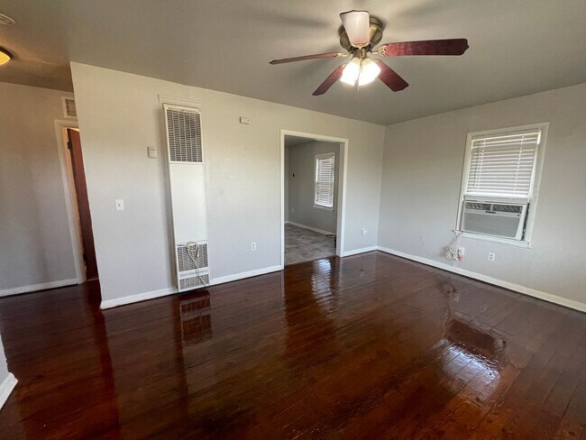 Foto del edificio - 2 Bed Moore