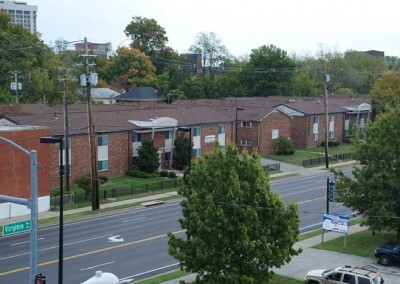 Building Photo - Bluegrass Commons