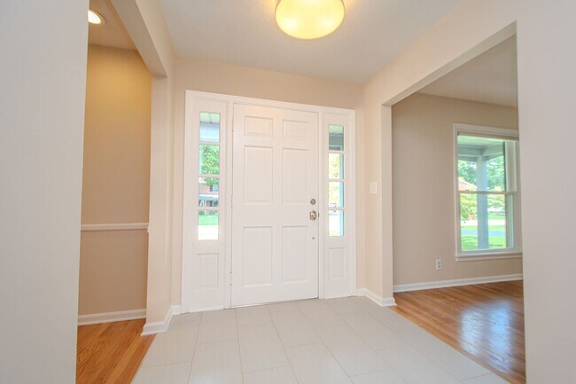 Foto del edificio - Recently Updated! 4 Bed/2.5 bath