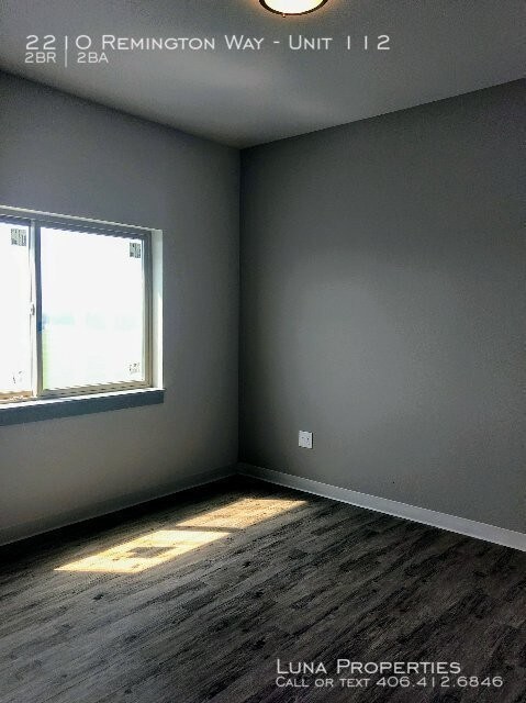 Foto del edificio - 2210 Remington Way