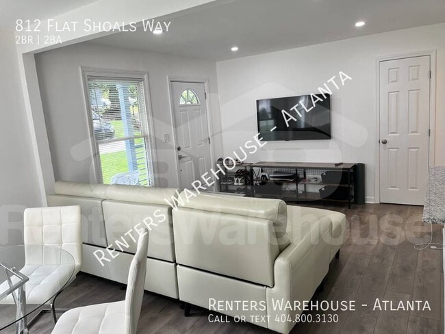 Foto del edificio - 812 Flat Shoals Way SE