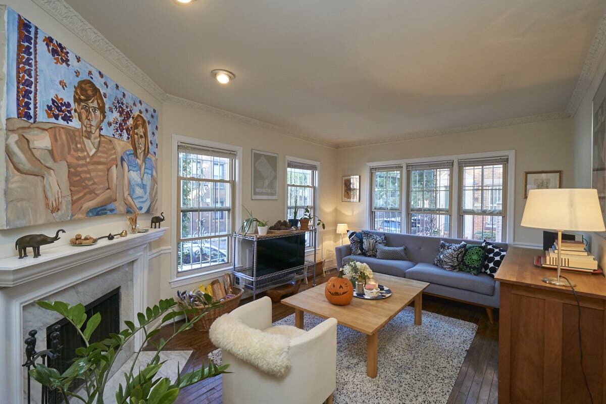 Primary Photo - 1690 Euclid St NW