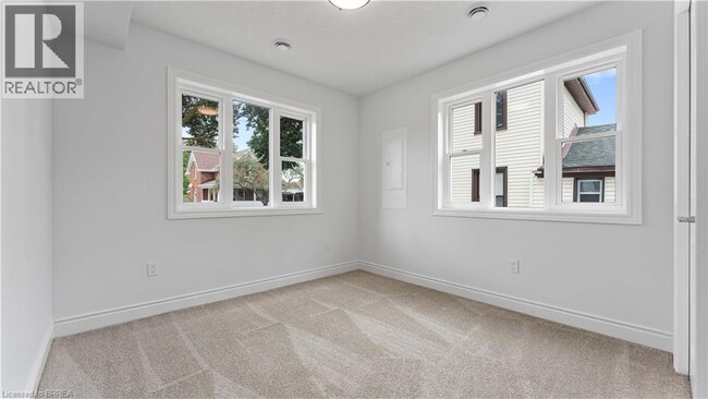 Building Photo - 24B BALFOUR Street Unit# Main