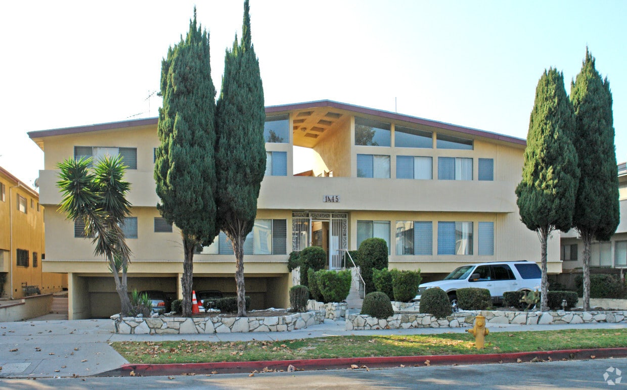 Primary Photo - 1445 S Sherbourne Dr