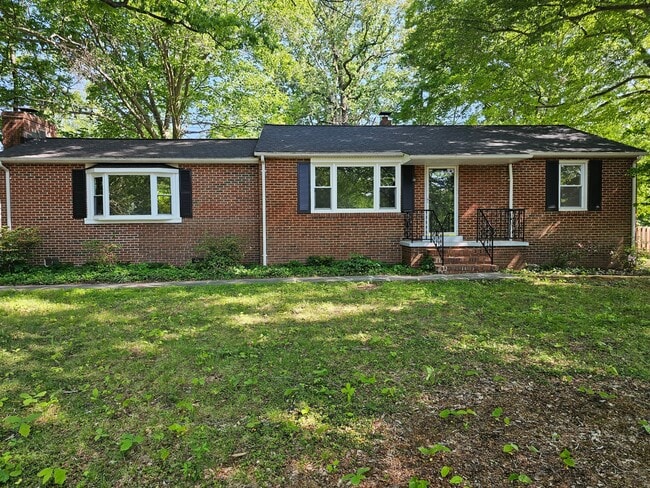 Photo - 8405 Rugby Rd House