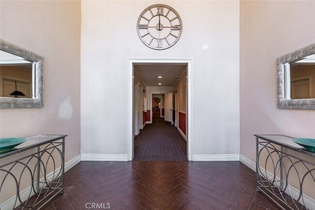 Foto del edificio - 15344 Weddington St