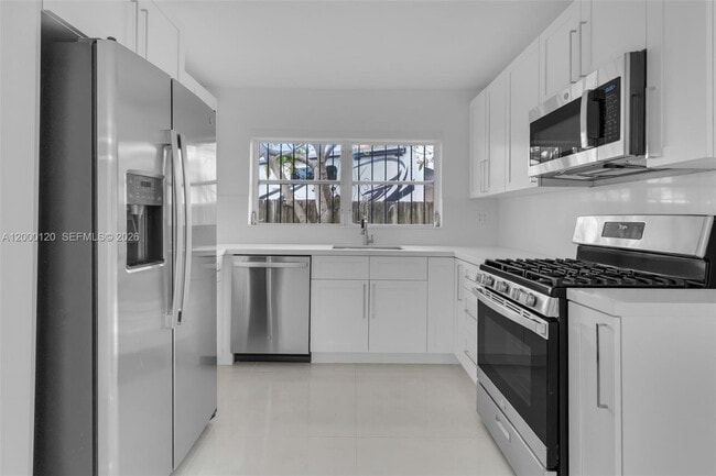 Foto del edificio - 13011 SW 80th St