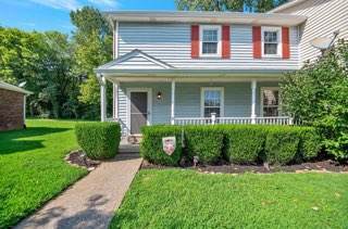 Primary Photo - 11 Rolling Meadows Dr
