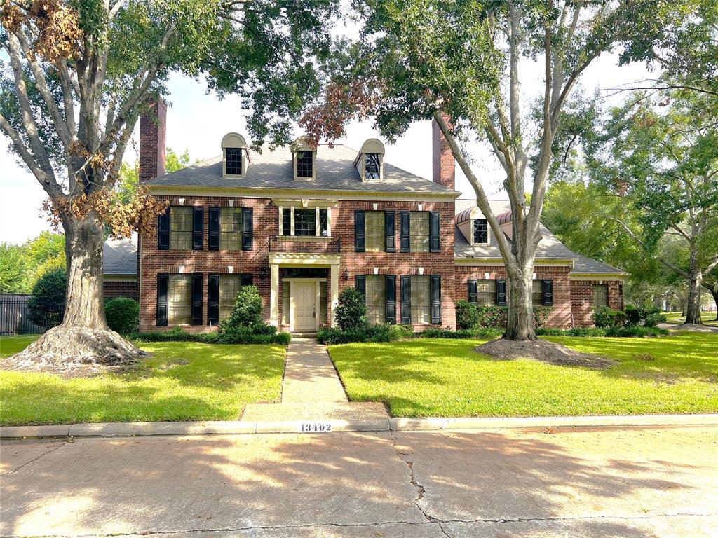 Photo inspiration: Gallery Detail: 13402 Sweet Surrender Ct Houston Tx 77041