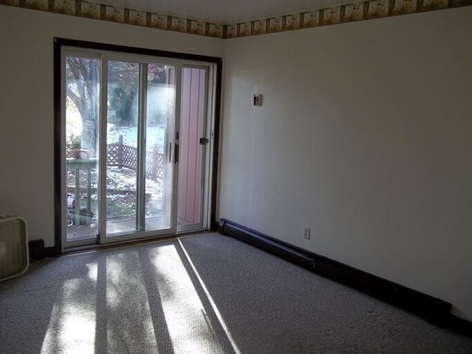 Pioneer Apartments Platteville, WI