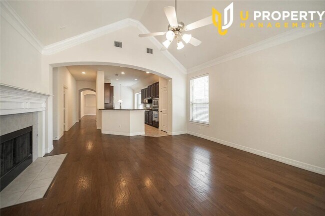 Foto del edificio - Elegant & Spacious Family Home for Rent – ...