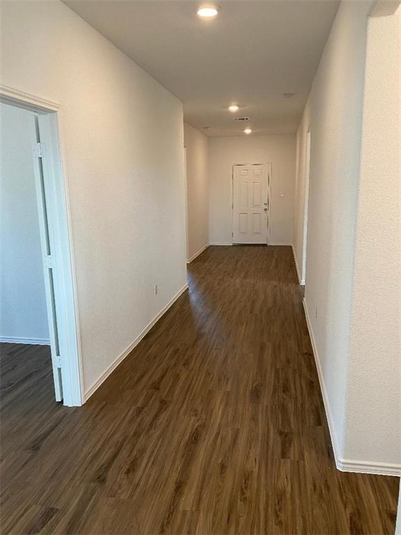 Foto del edificio - 215 Chickasaw Ln