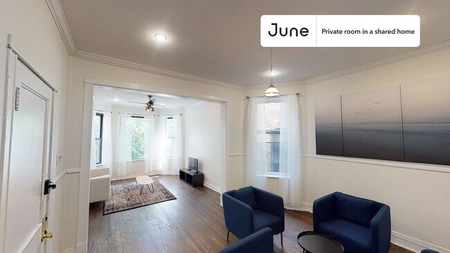 Foto del edificio - Room in Shared 3 bed/1.5 bath home