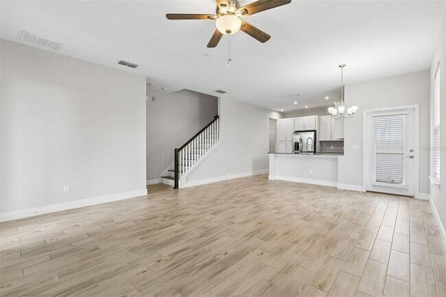 Foto del edificio - 14247 Kellogg Ave