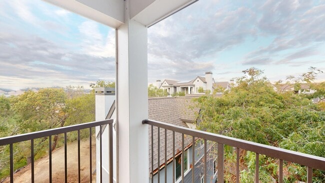 Interior Photo - Highlands of Marin