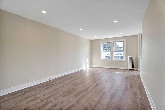 Building Photo - 641 Willis Ave