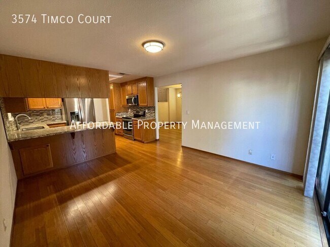 Foto del edificio - 3574 Timco Ct