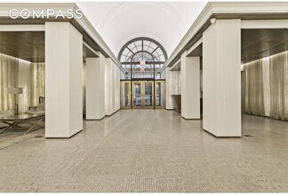 Building Photo - 93 Worth St