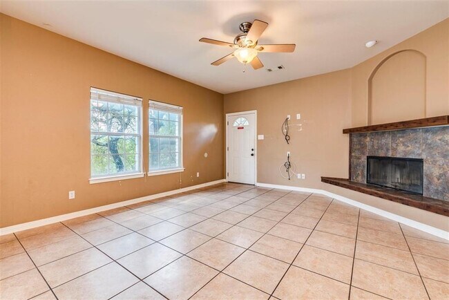 Building Photo - 15502 Enid Dr
