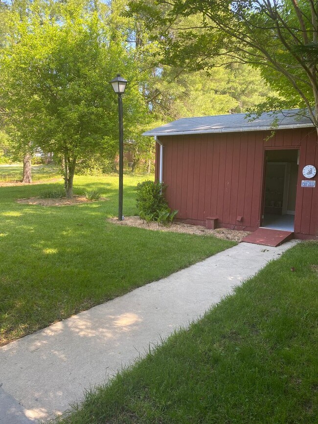Building Photo - Cute 2 bedroom in Great Location!!