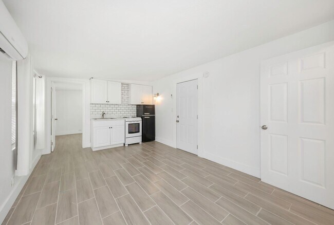 Foto del edificio - P200 - #7A Holiday Inn