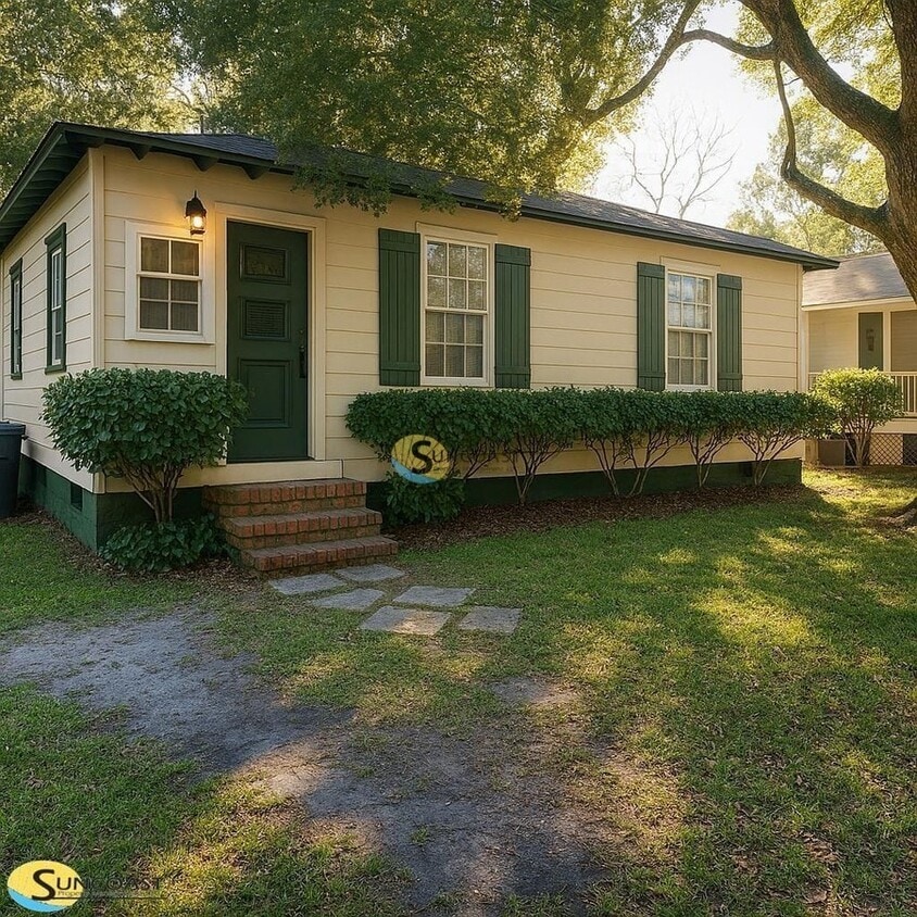 Primary Photo - 1291 Randolph St