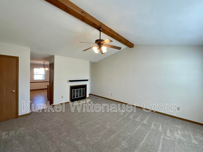 Photo - 614 Carol Ann Dr Apartment