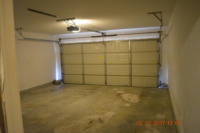 Foto del edificio - 6807 Ashland Forest Dr