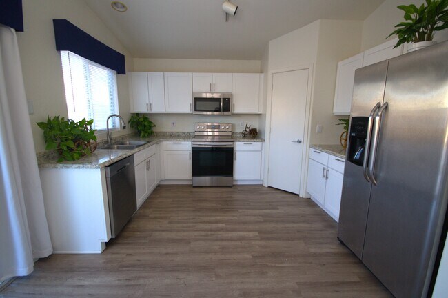 Cocina 1 - 11124 W Heatherbrae Dr