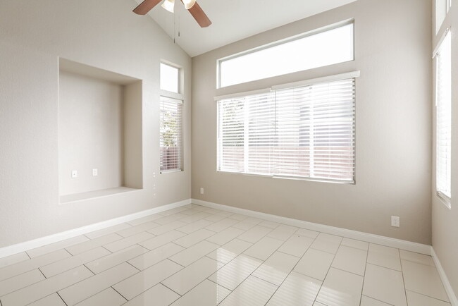 Building Photo - 2709 Positive Ct