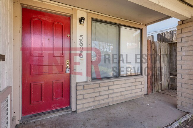 Building Photo - Affordable 2 bedroom 2 bathroom Sacramento...