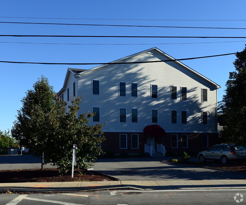 Building Photo - 1231 Smith St