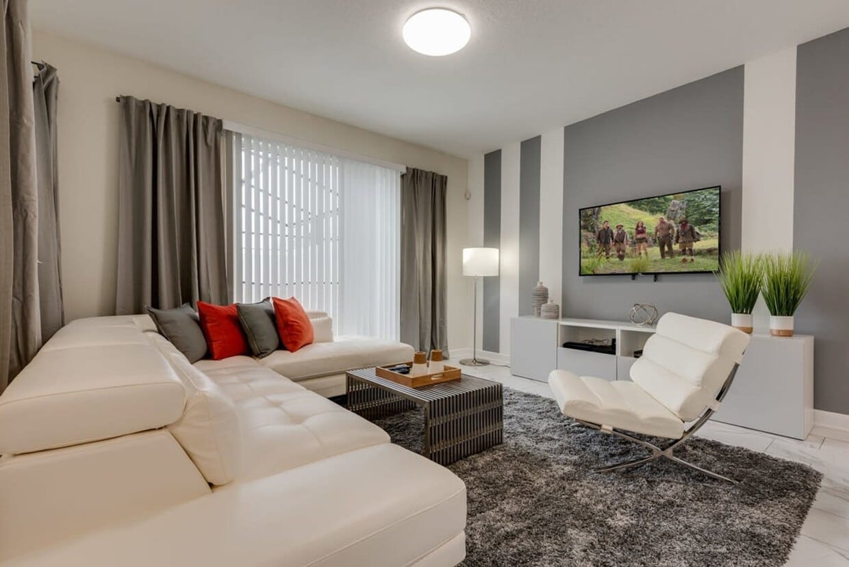 Foto principal - 4833 Romeo Cir