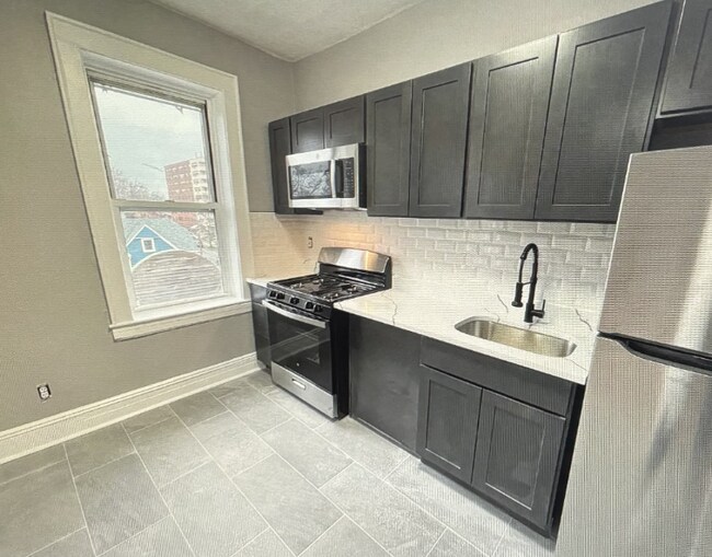 Foto del edificio - 758 Jersey Ave