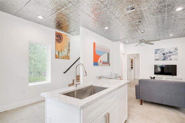 Foto del edificio - 2801 Cedarview Dr