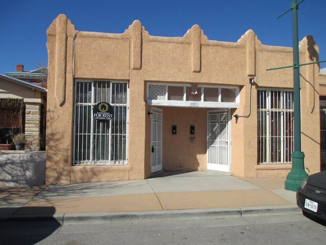 Foto principal - 1311 E San Antonio Ave