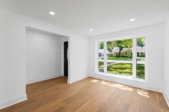 Building Photo - 10730 Wickersham Ln