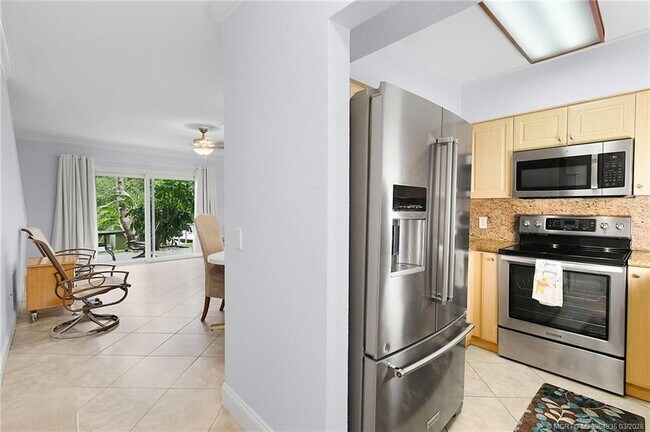 Foto del edificio - 3129 SE Indian St