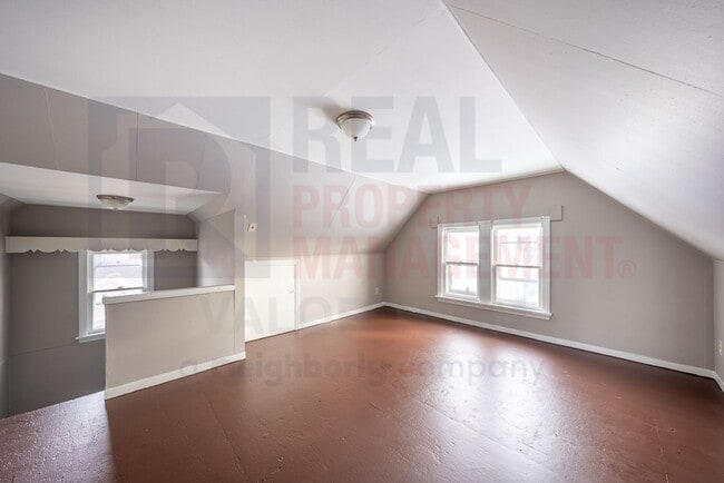 Building Photo - 8107 Goodman Ave