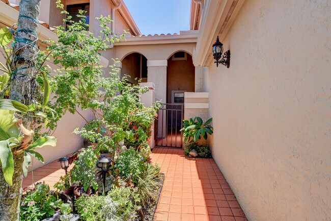 Foto del edificio - 6080 Verde Trail S