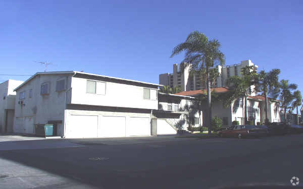 Building Photo - 1701 E Ocean Blvd