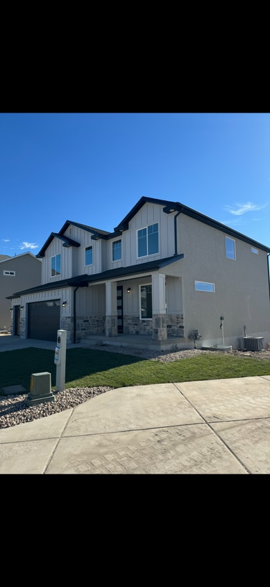 Primary Photo - 213 W Sicula Rd
