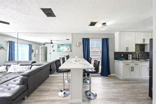 Foto del edificio - 3229 Beaver Dr