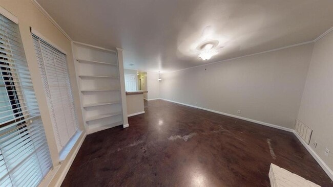 Building Photo - 8713 Clearbrook Trail