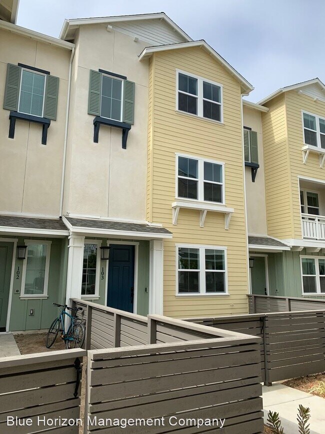 Building Photo - 3 br, 3.5 bath House - 519 Bolinas Way #103