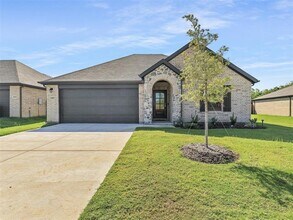Building Photo - 1809 St James Pl Ln