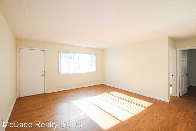 Building Photo - 2 br, 1 bath House - 1740 N Ave. #Q