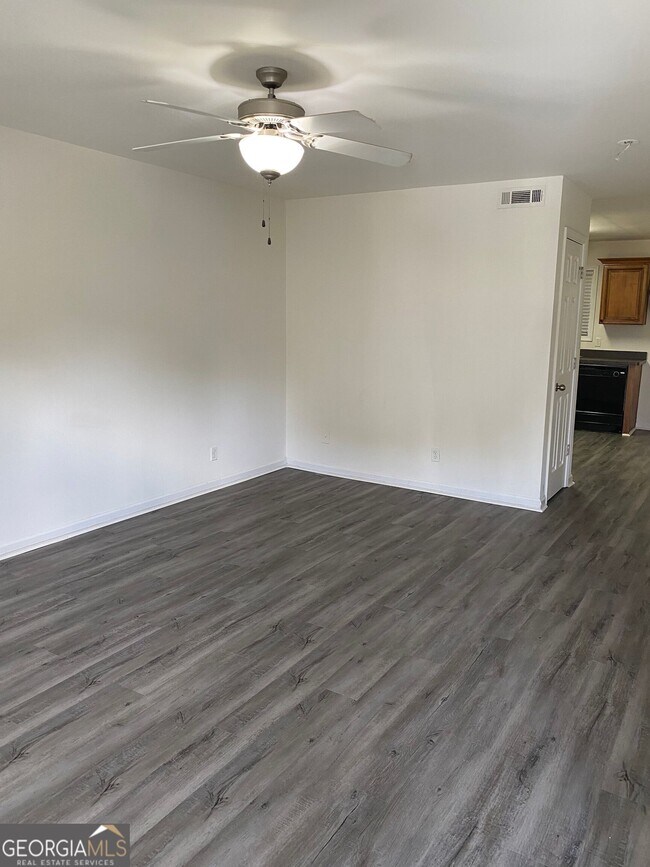 Foto del edificio - 434 WI Pkwy